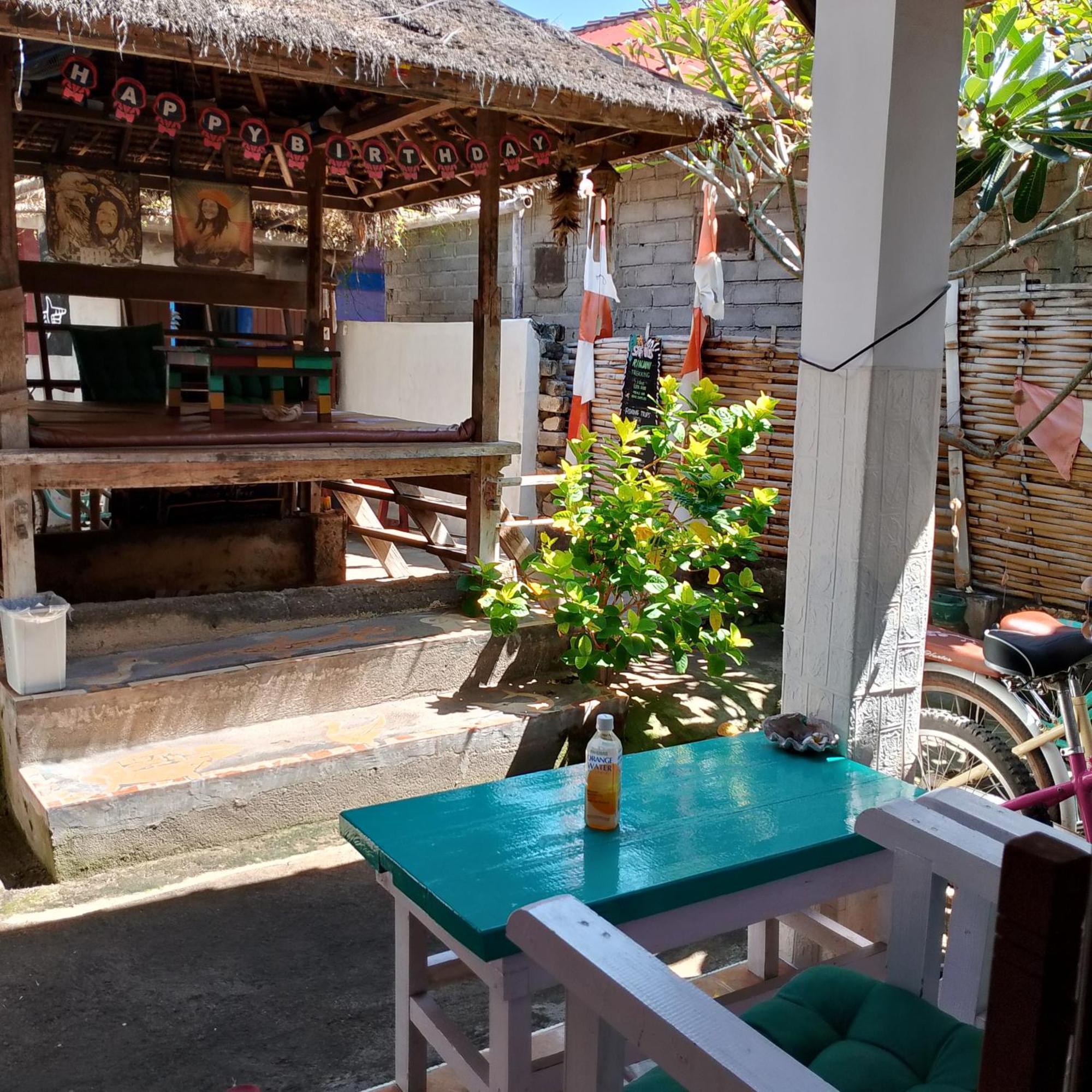 fullesguesthouse Gili Trawangan Extérieur photo